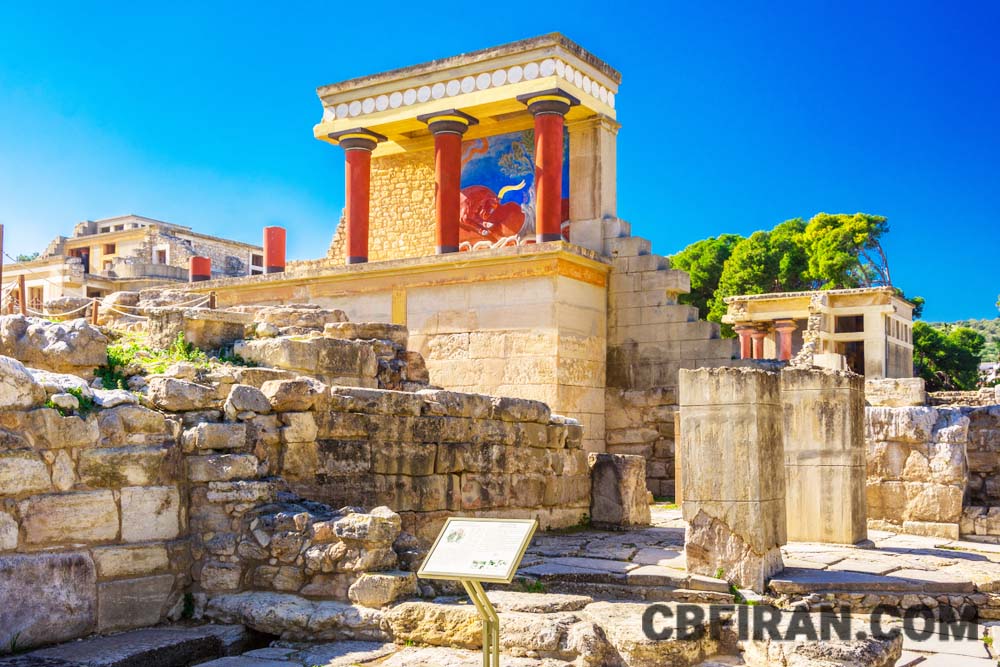 کاخ کنوسوس از جاذبه های گردشگری و تاریخی یونان